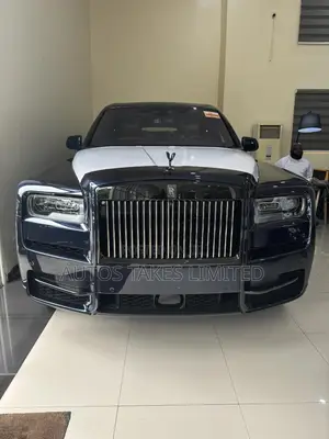 New Rolls-Royce Cullinan Black Badge 2024 Blue