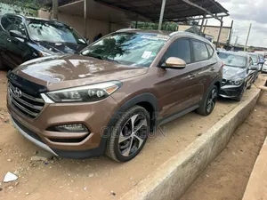 Hyundai Tucson Limited FWD 2017 Burgundy