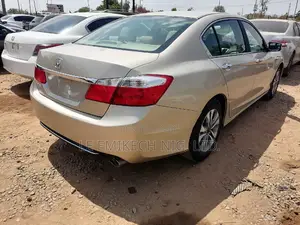 Honda Accord 2014 Gold