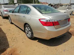 Honda Accord 2014 Gold