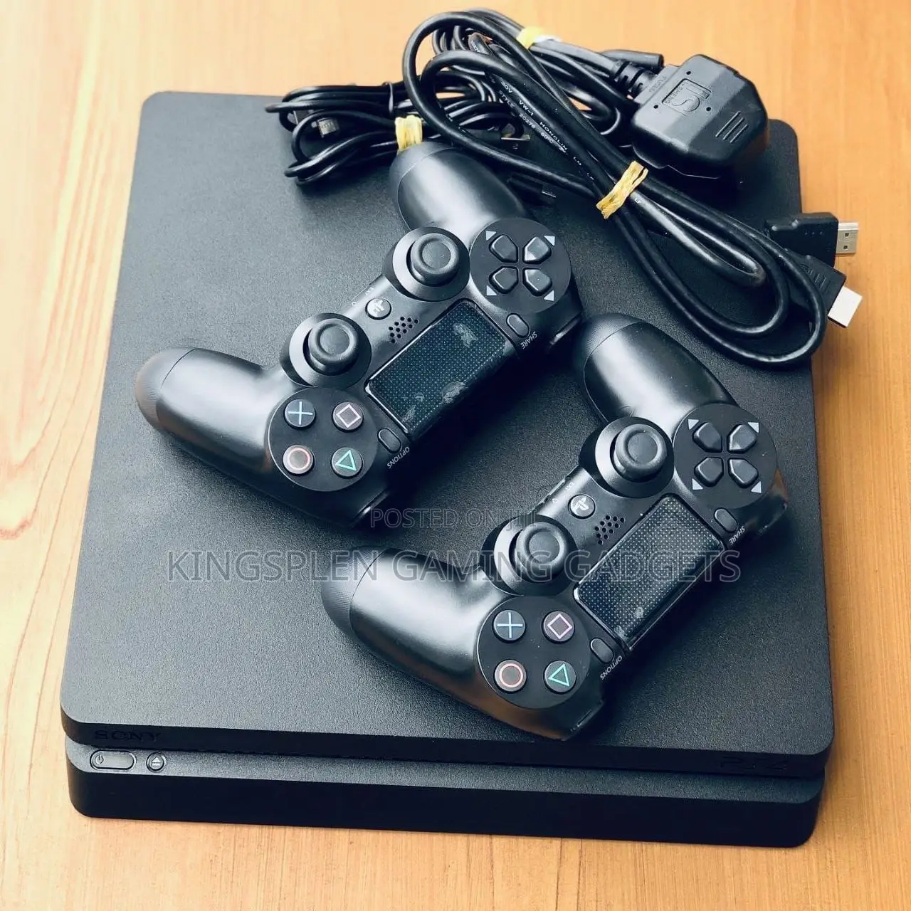 Mint Ps4 Slim 2 Pad With 10 Games