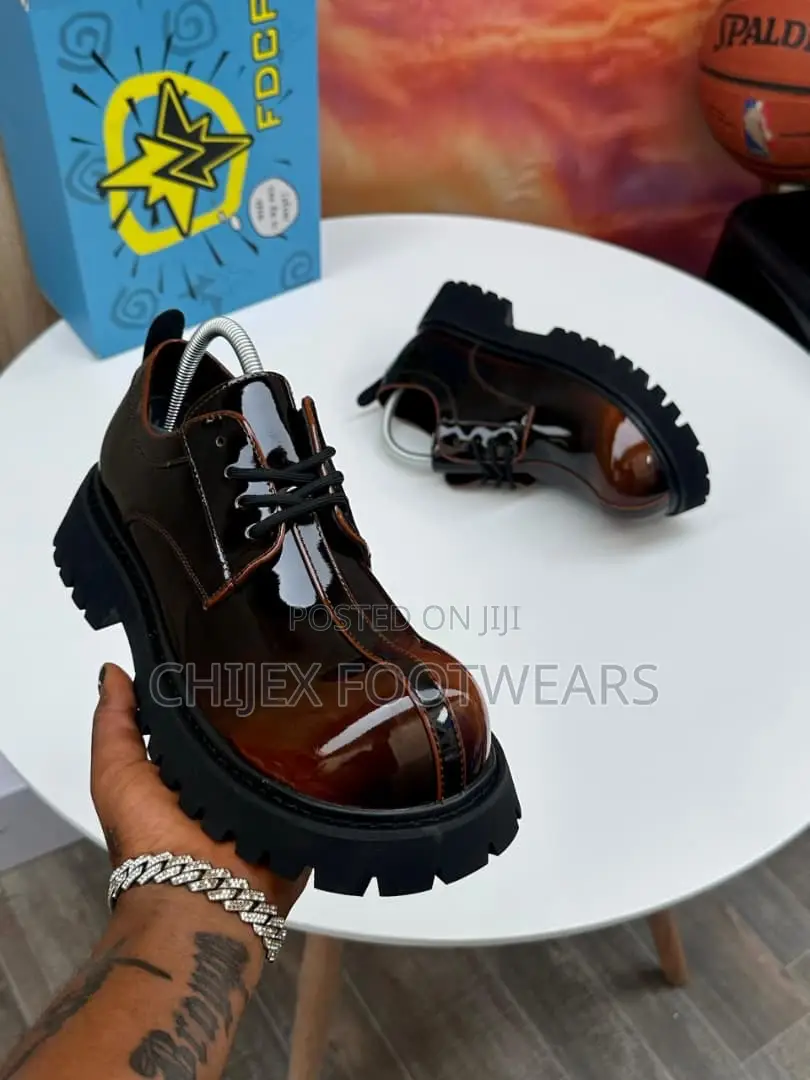 Chunky Shoes 