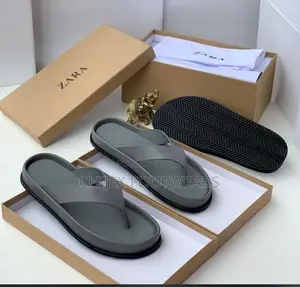 Zara Original Slippers, Flat and Comfy