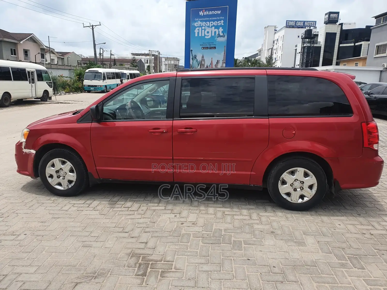 Dodge Caravan 2012 Red