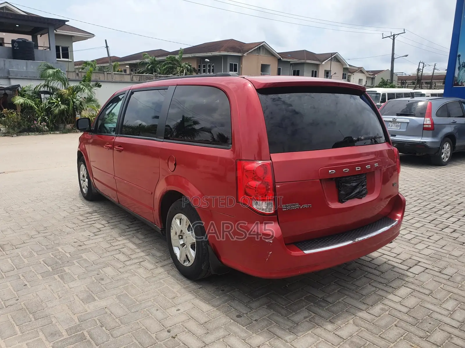Dodge Caravan 2012 Red