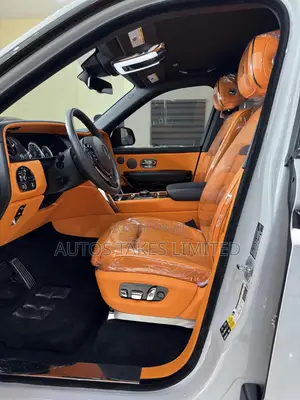 Rolls-Royce Cullinan 2023 White
