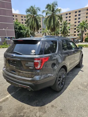 Ford Explorer 2017 Gray