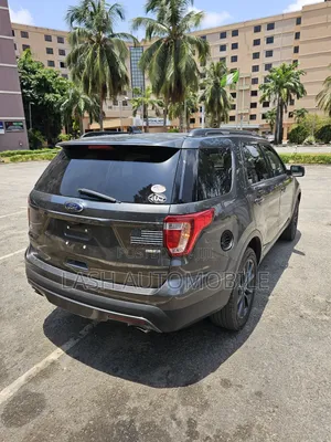Ford Explorer 2017 Gray
