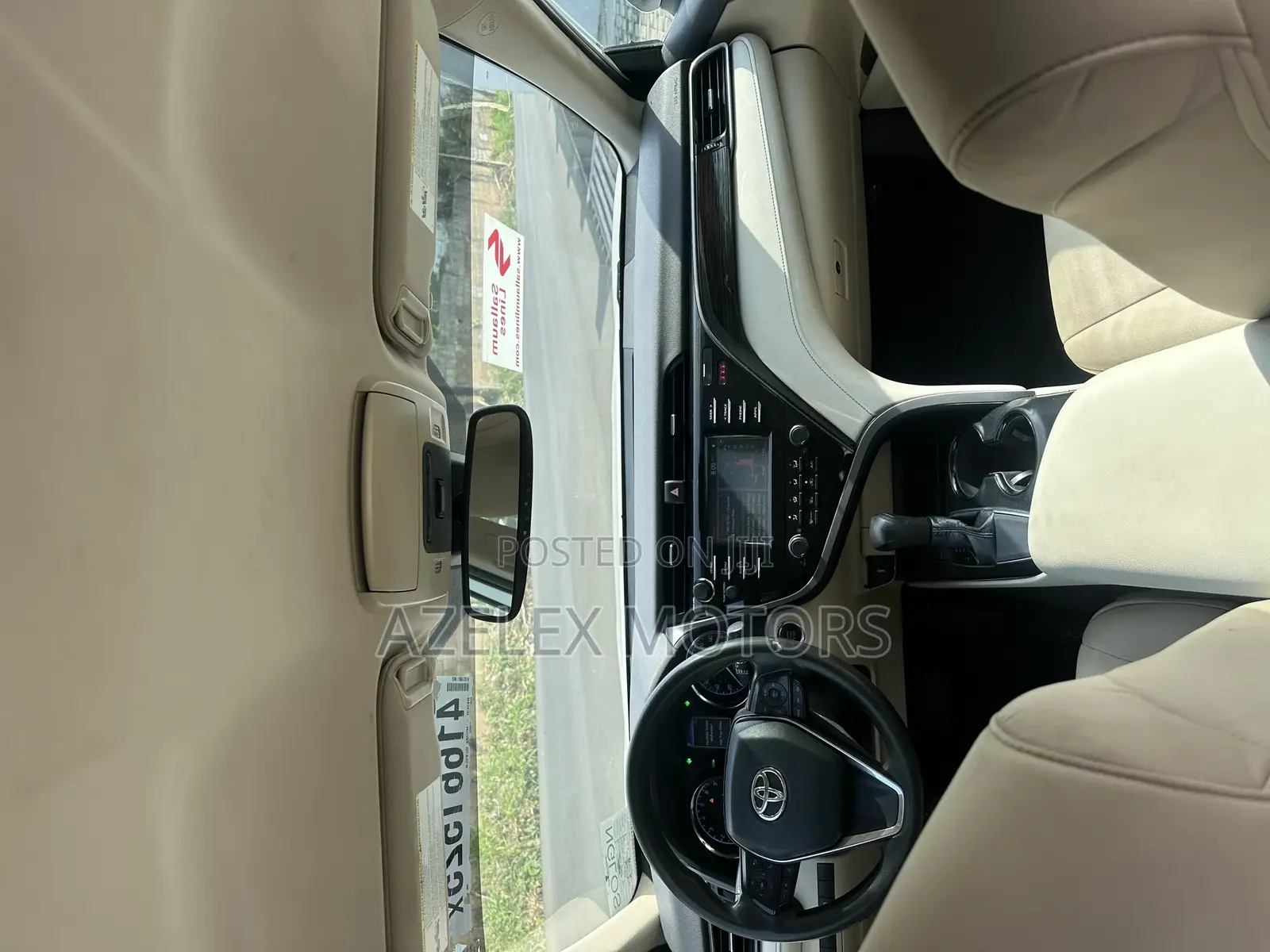 Toyota Camry 2020 White
