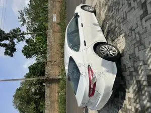 Toyota Camry 2020 White