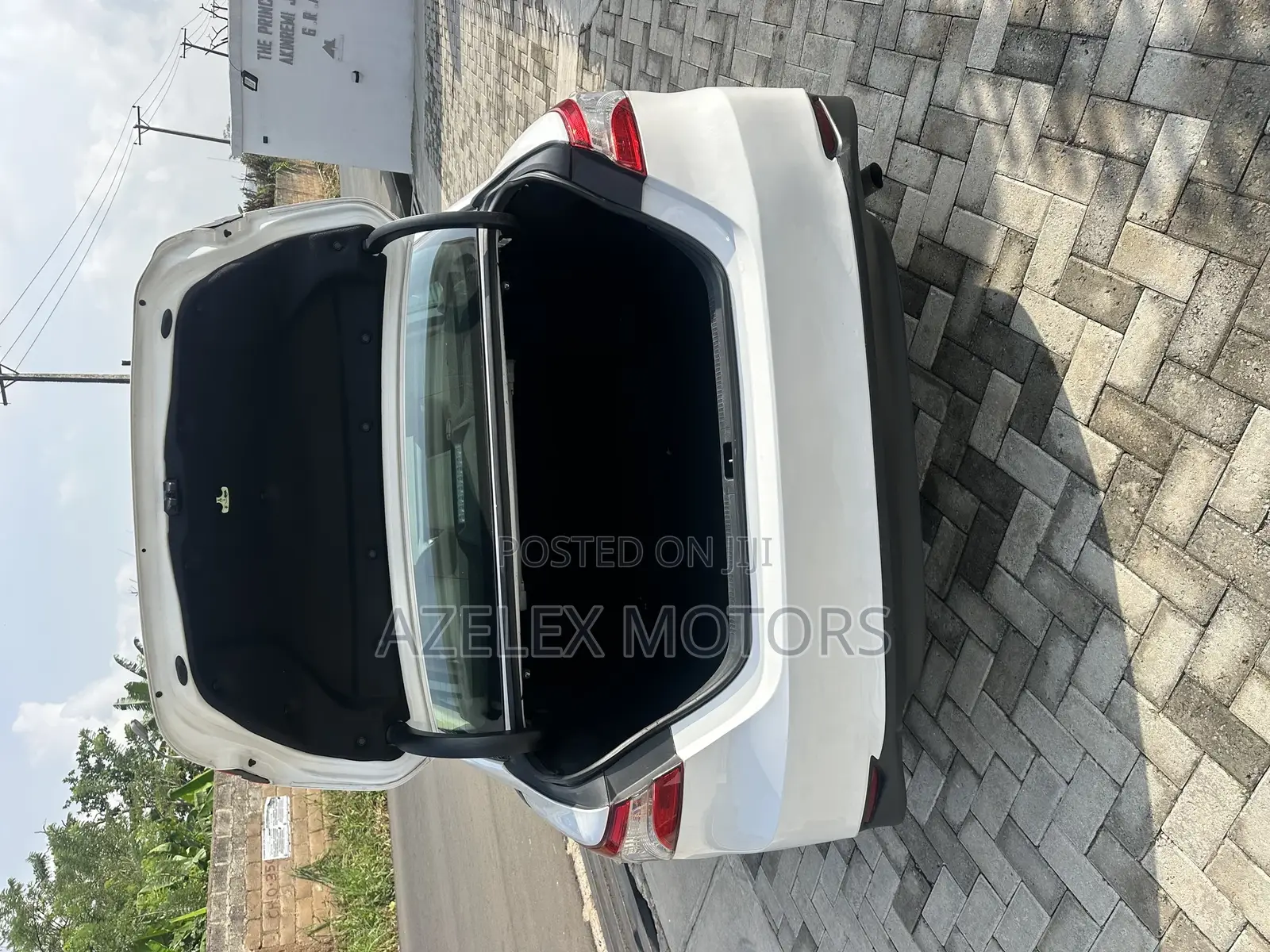 Toyota Camry 2020 White