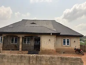 3bdrm House in Arimoro Area, Osun State for sale