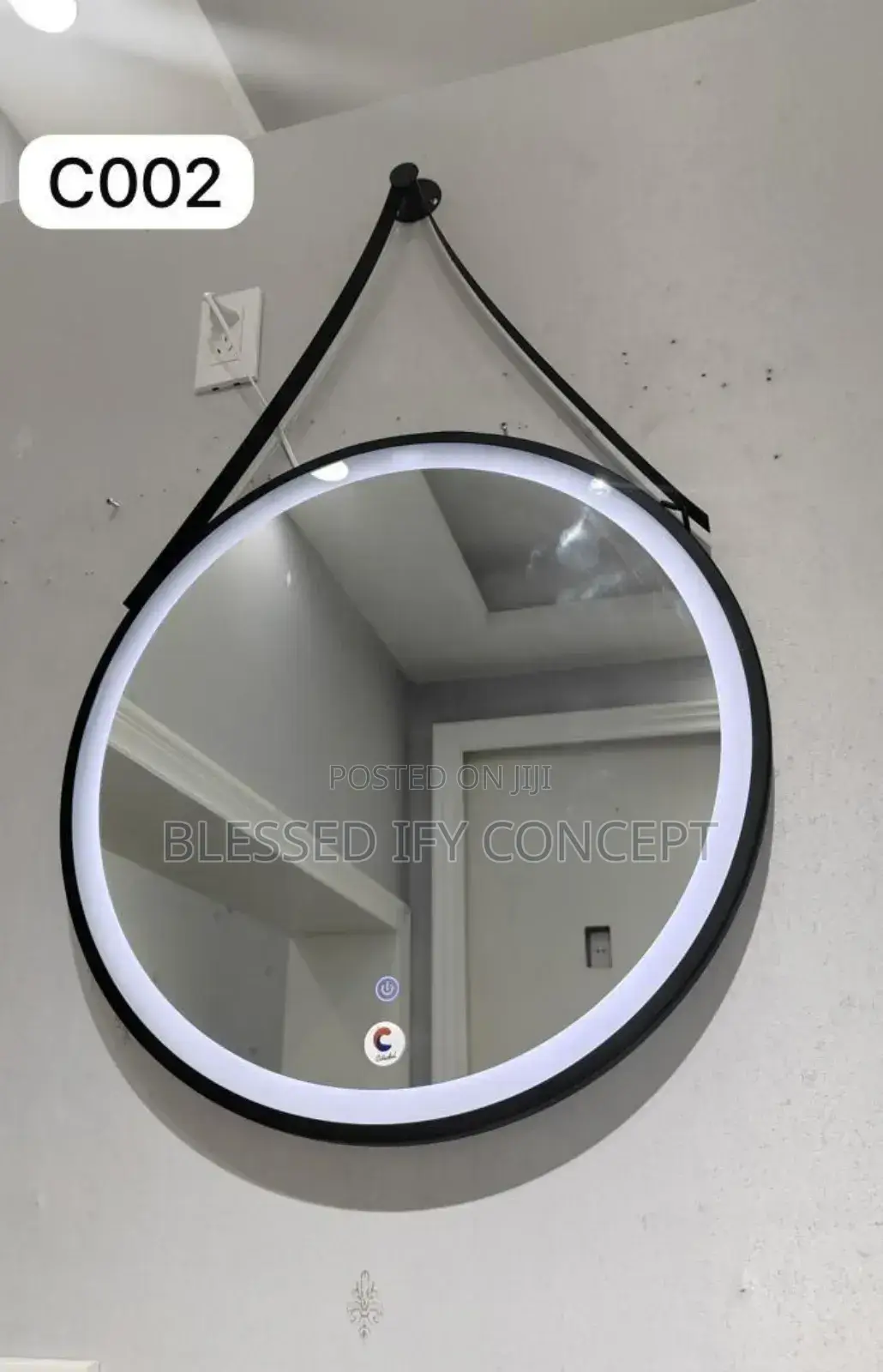 Led Mirror With 3 Light and Hook