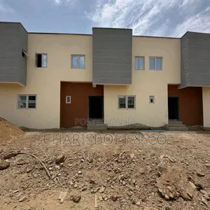 3bdrm Duplex in Life Camp for sale