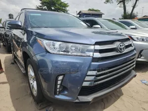 Toyota Highlander Limited 4dr SUV AWD (3.5L 6cyl 6A) 2015 Blue