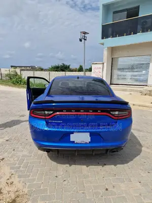 Dodge Charger 2017 Blue