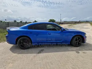 Dodge Charger 2017 Blue