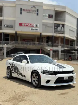 Dodge Charger SE AWD 2017 White