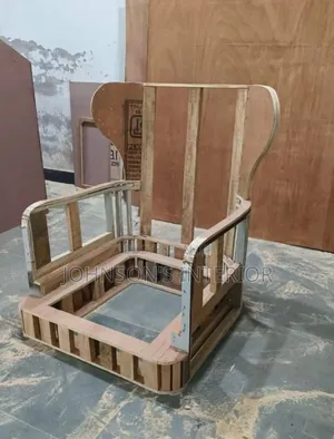 Single Chair