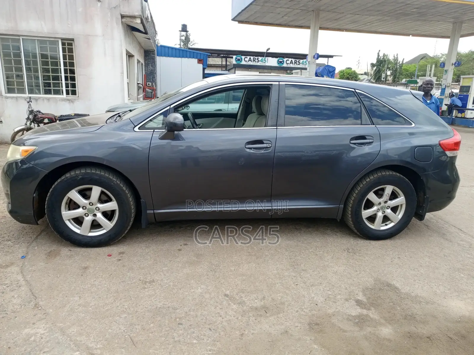 Toyota Venza 2011 Gray