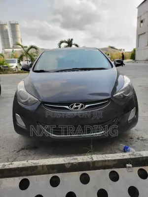 Hyundai Elantra 2012 Black