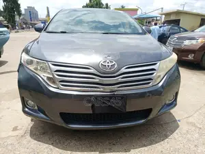Toyota Venza 2011 Gray