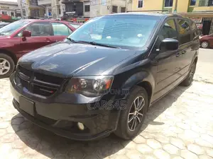 Dodge Caravan 2015 Black