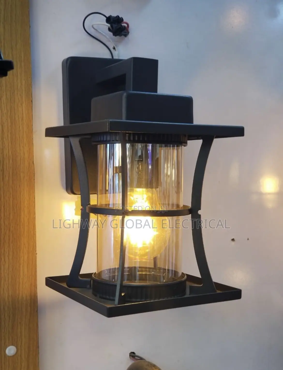 Outdoor Wall Light