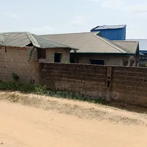2 Units of 3 Bedroom Flats in Ikola, Obasanjo Road Close to Hilltop