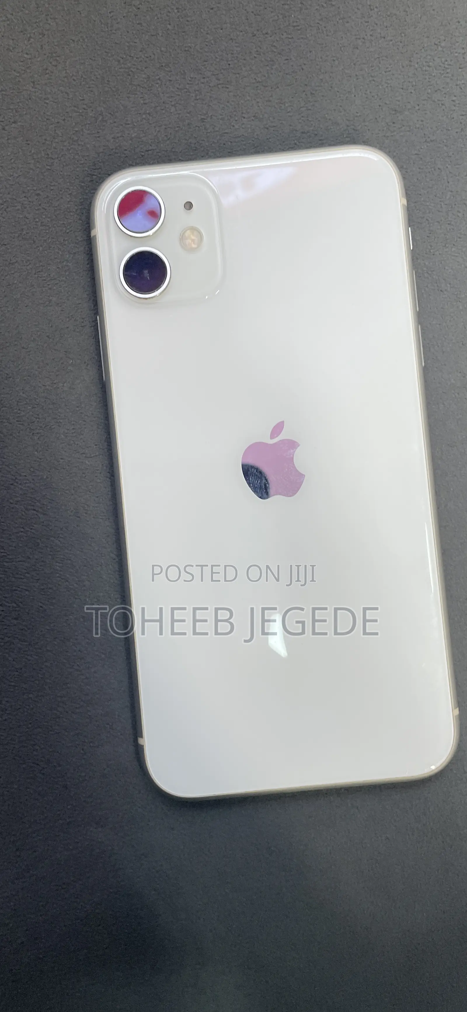 Apple iPhone 11 64 GB