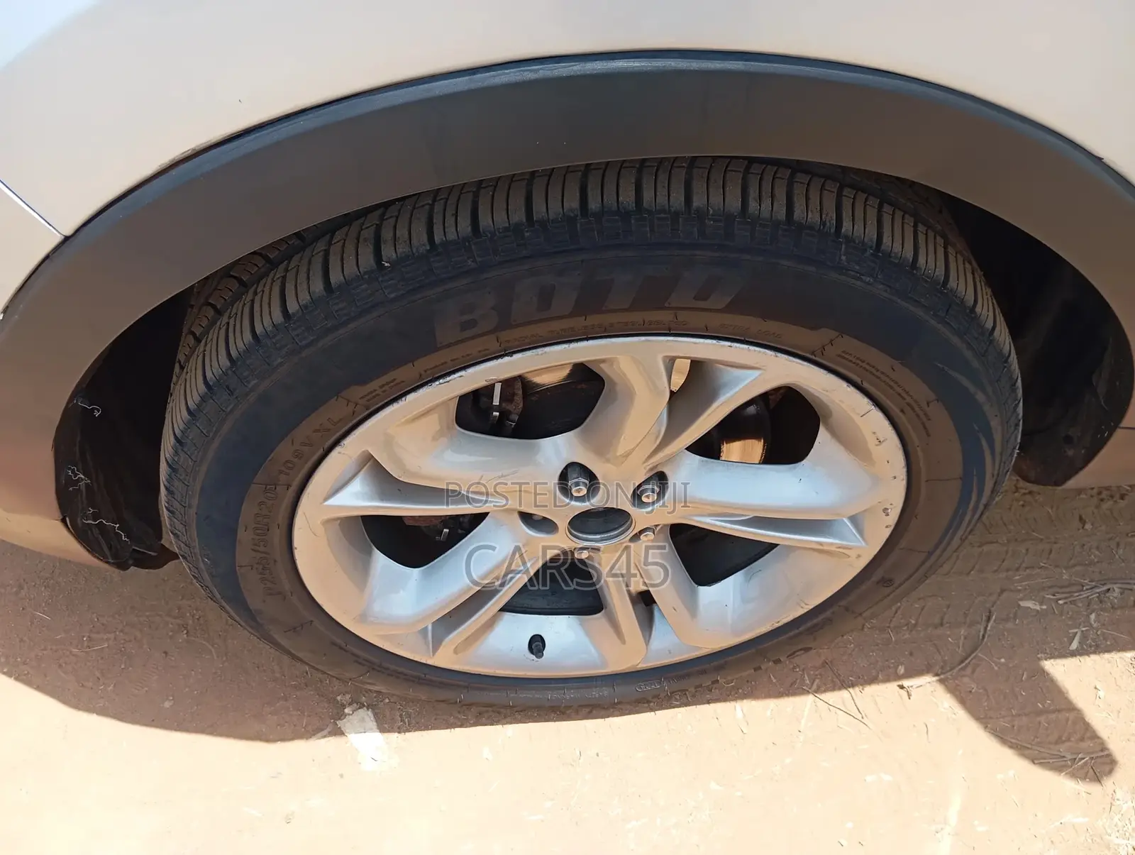 Ford Explorer 2015 Silver
