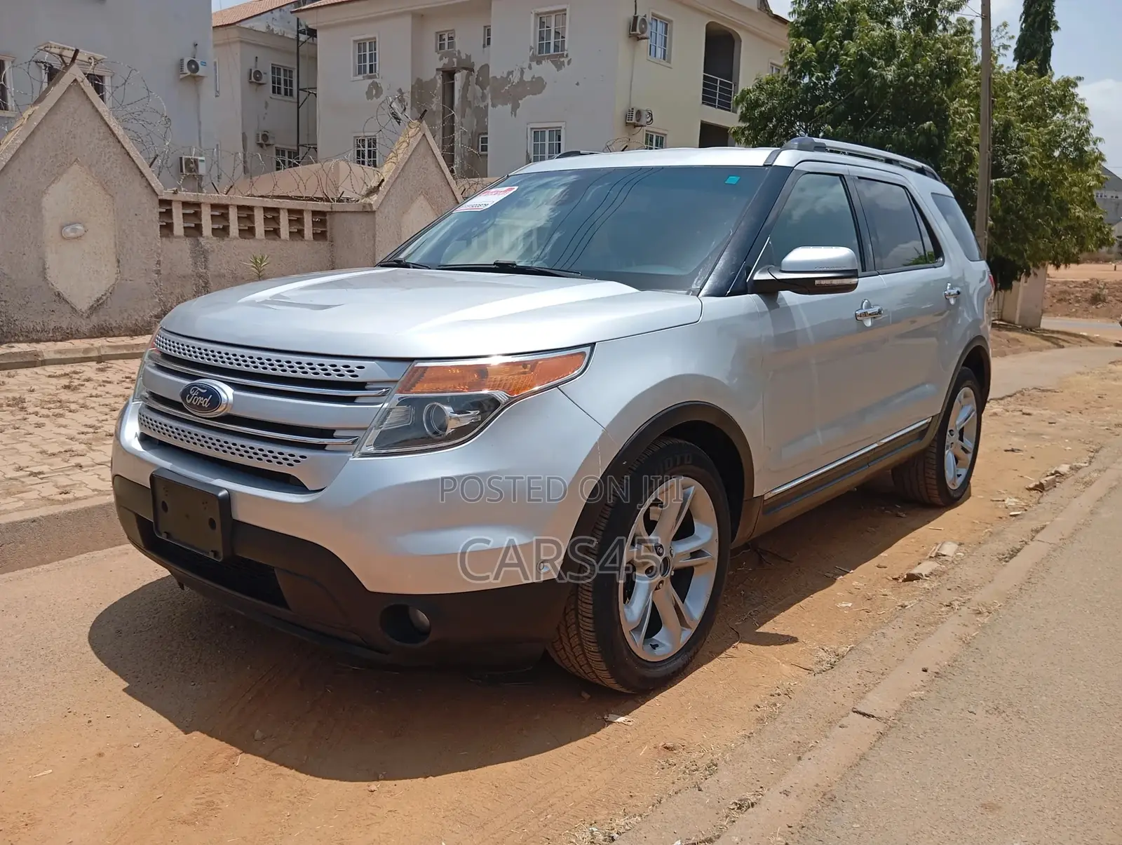 Ford Explorer 2015 Silver