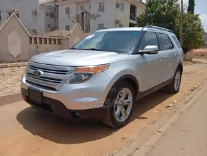 Ford Explorer 2015 Silver