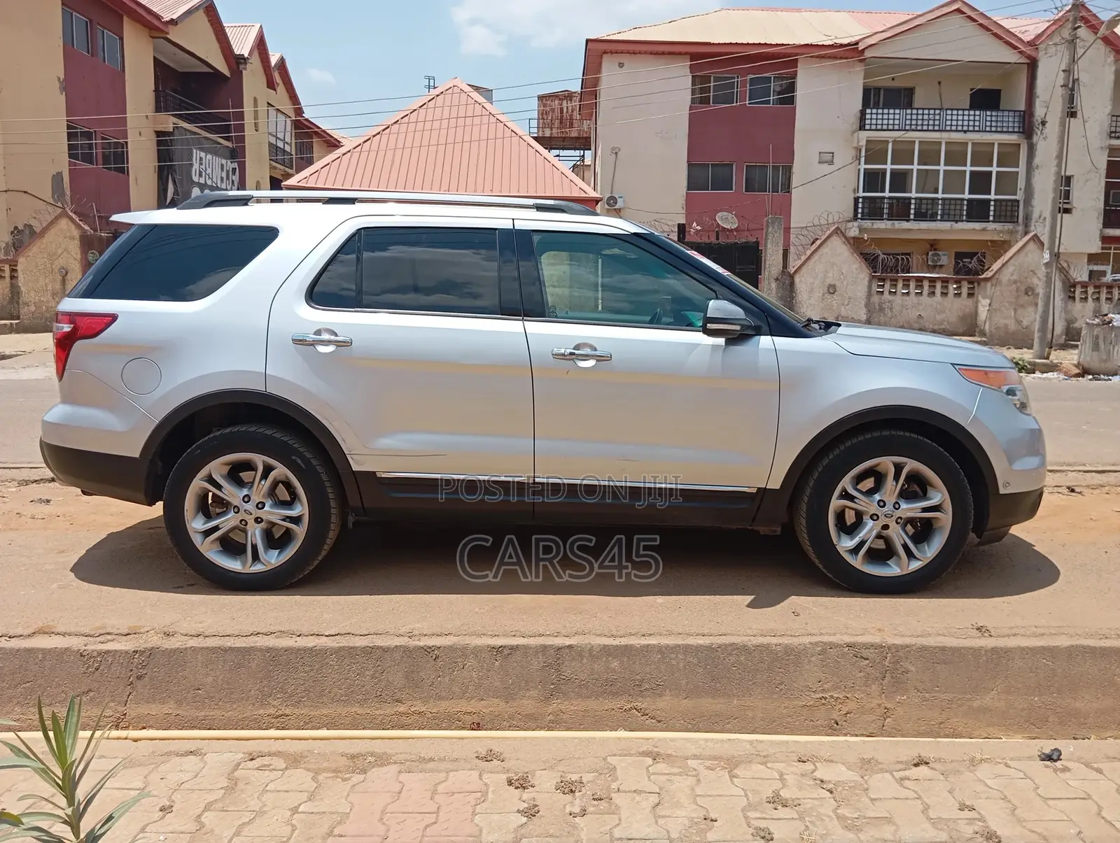 Ford Explorer 2015 Silver
