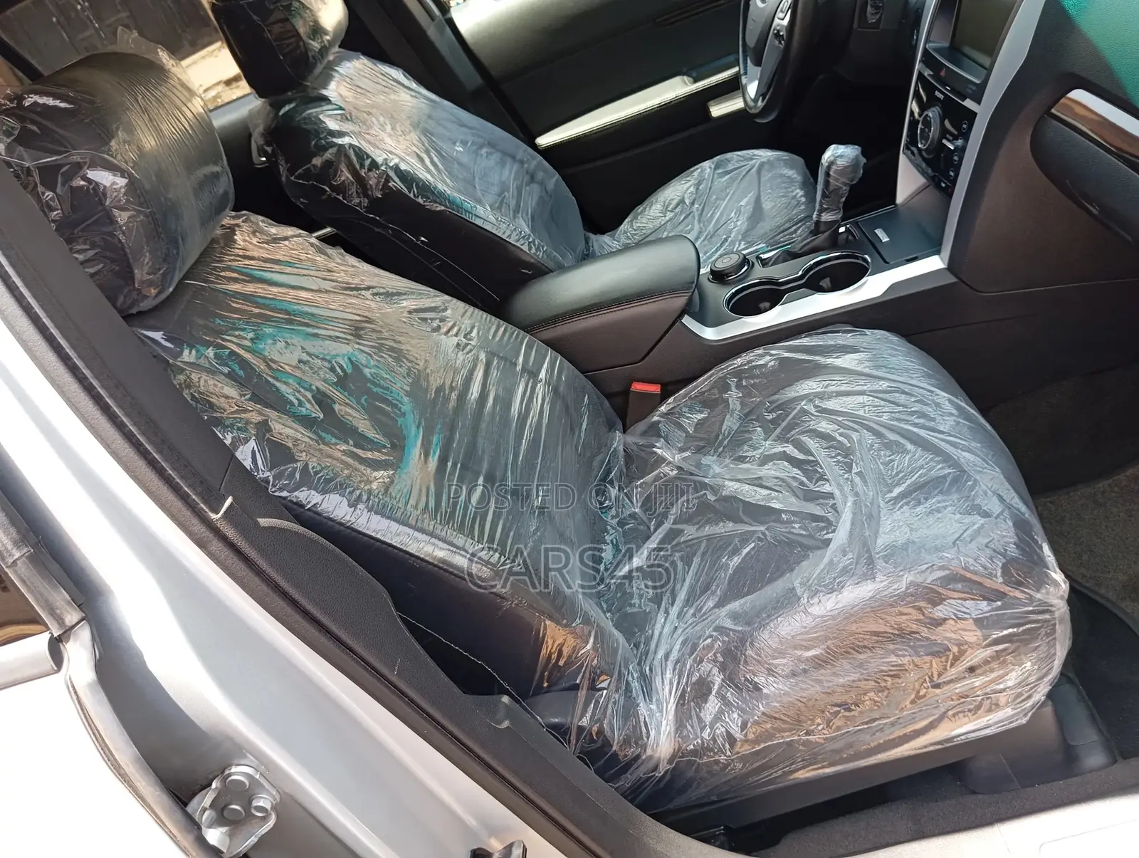 Ford Explorer 2015 Silver