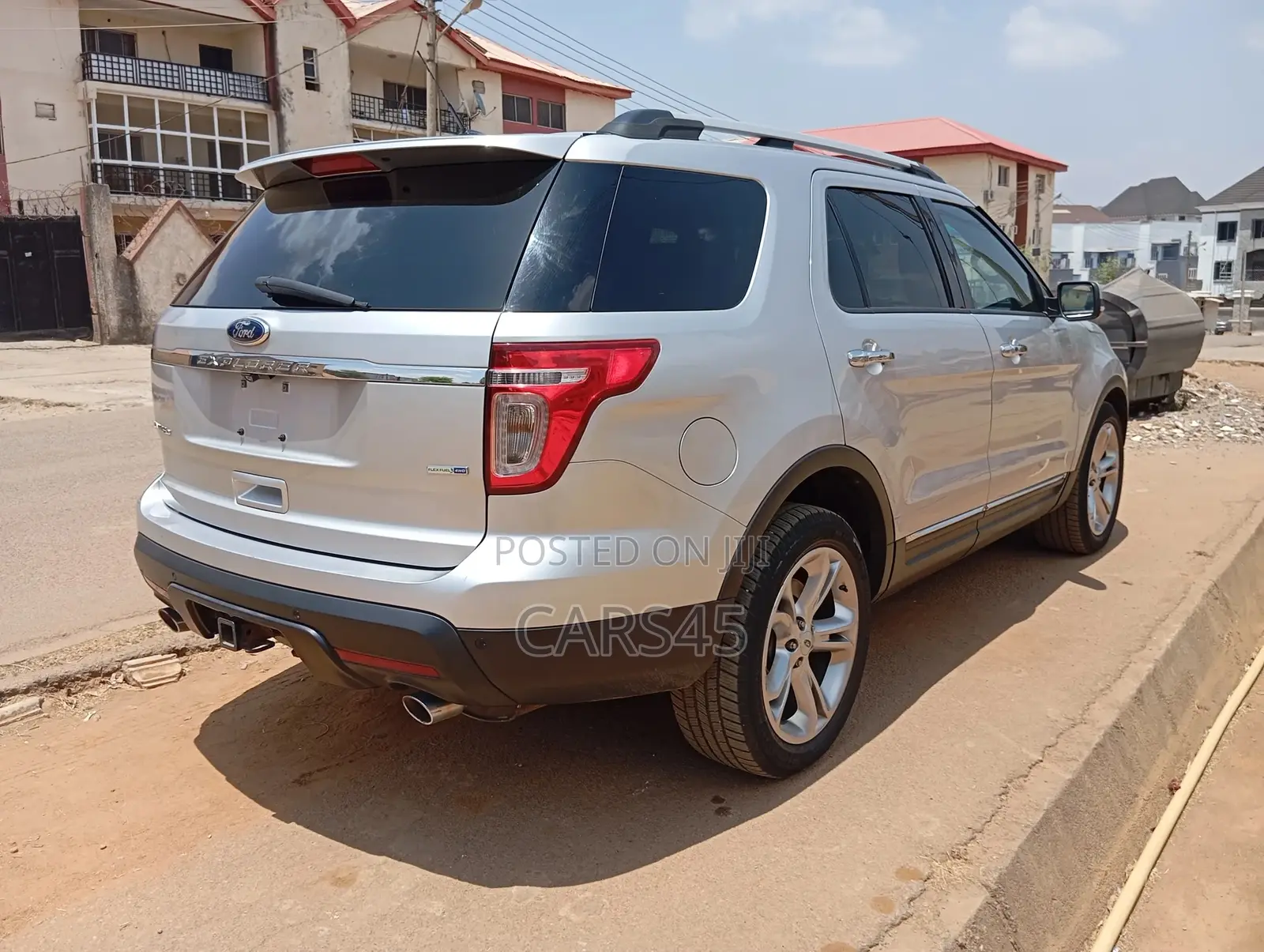 Ford Explorer 2015 Silver