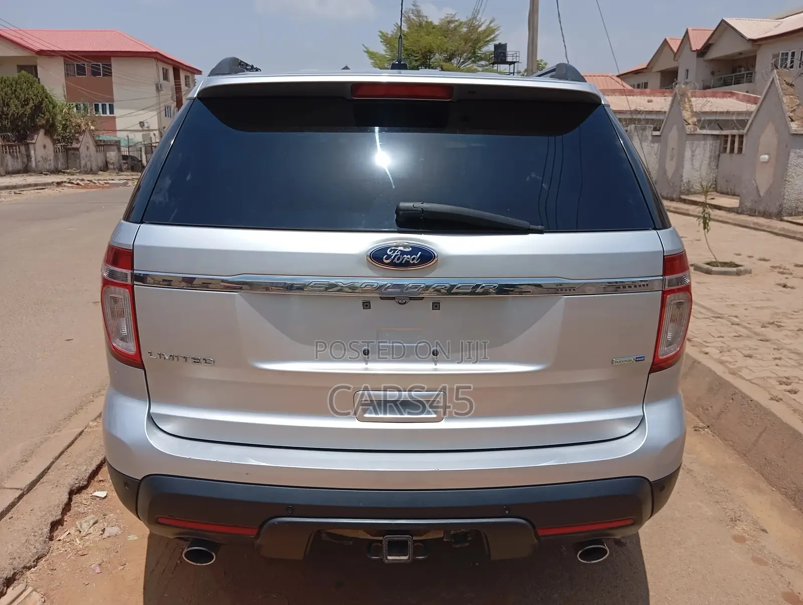 Ford Explorer 2015 Silver