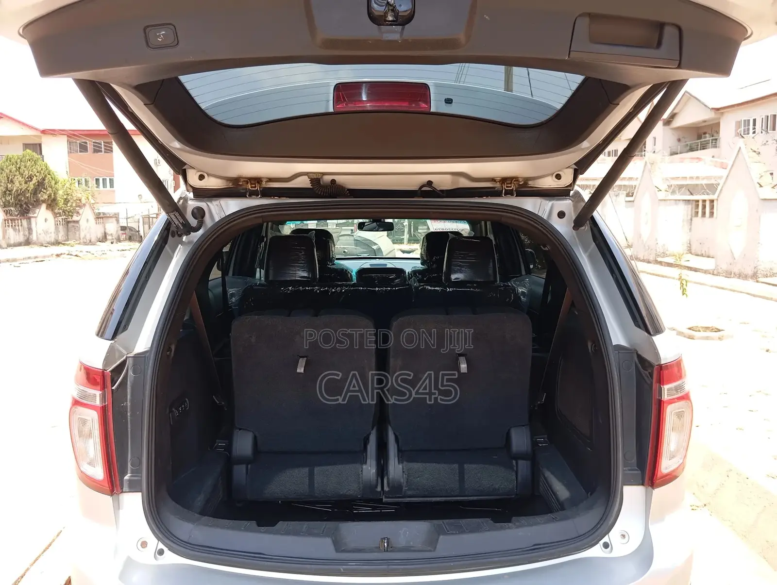 Ford Explorer 2015 Silver