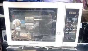 Daewoo Brand Microwave Oven. (Tokunbo)