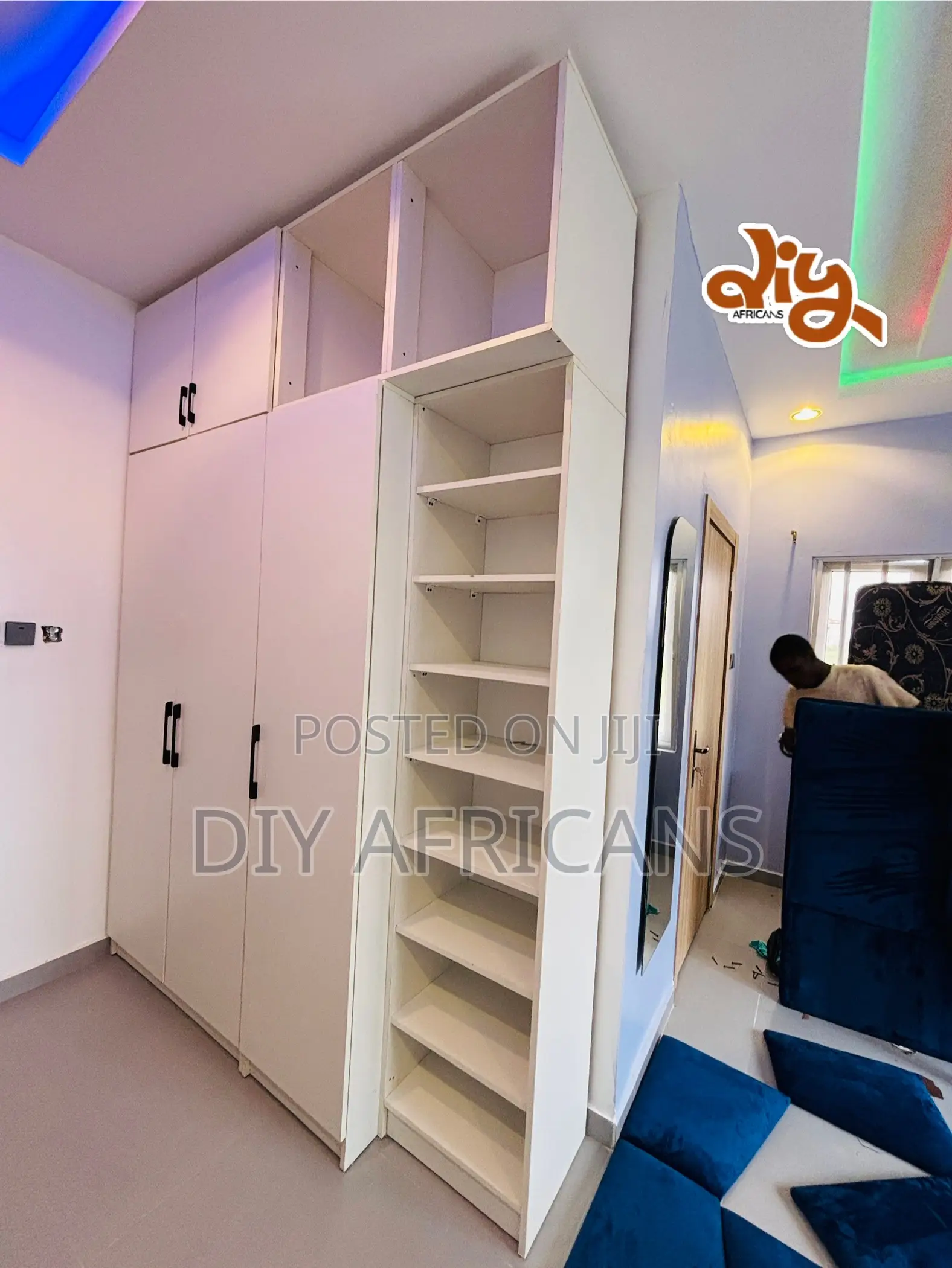 Luxury Wooden Wardrobe -- Strong Elegant Finish