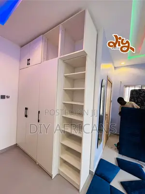 Luxury Wooden Wardrobe -- Strong Elegant Finish