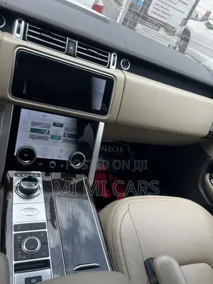 Land Rover Range Rover Vogue 2021 White
