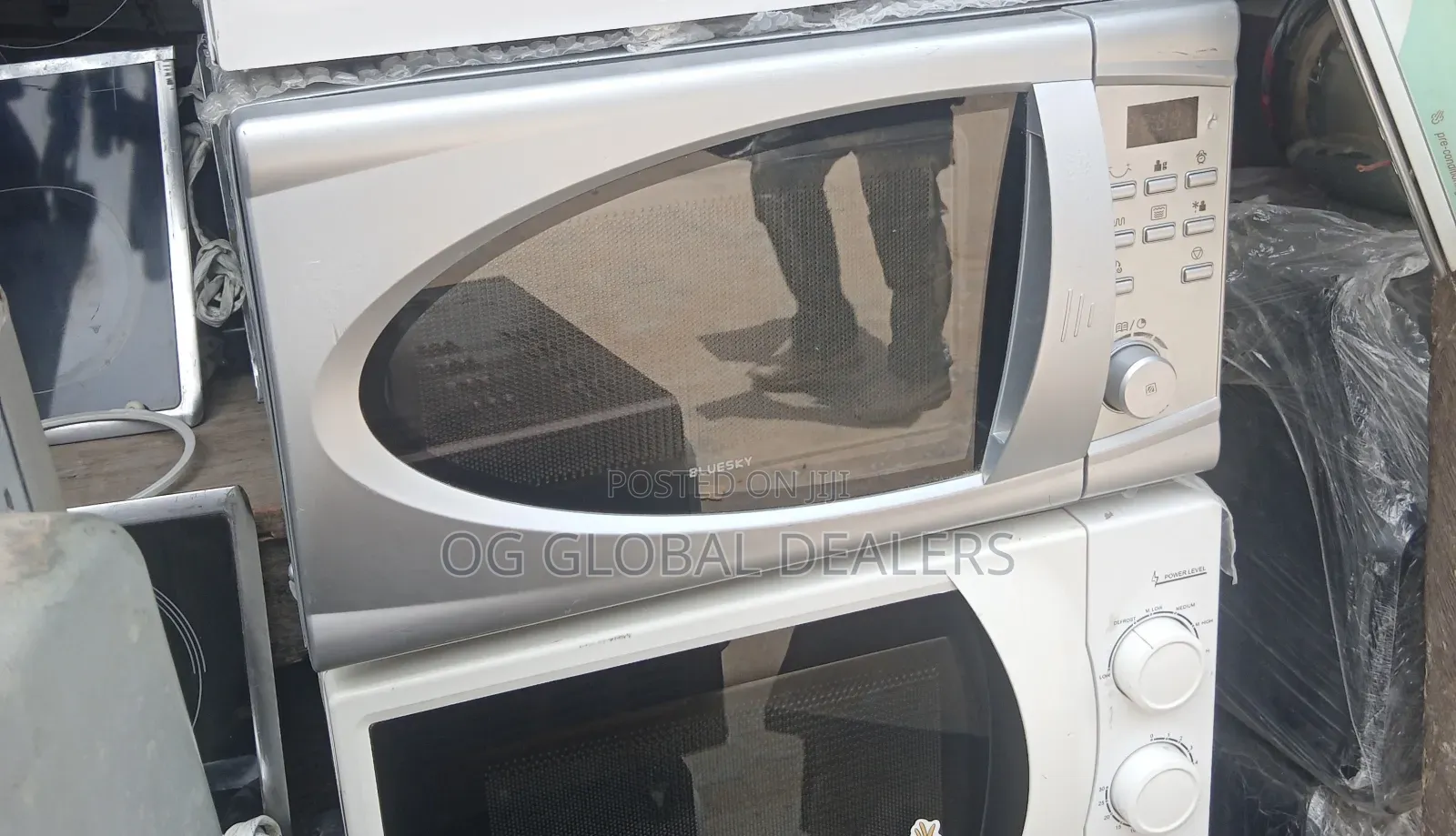 Silver Countertop Microwave Oven,