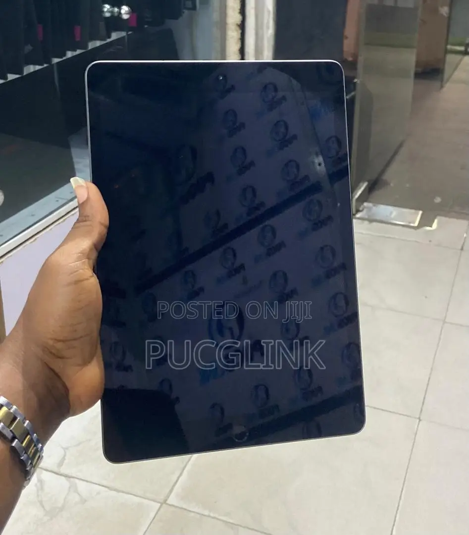 Apple iPad 10.2 (2019) 32 GB Gray