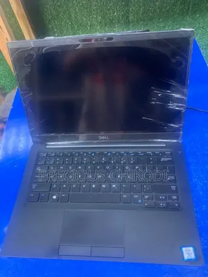 Laptop Dell Latitude 7390 8GB Intel Core i5 SSD 256GB