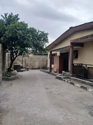 4bdrm Bungalow in Off Ado Road for sale