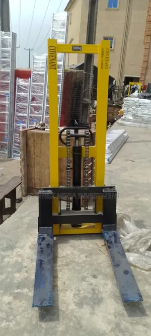 Just Arrive Boom Lift