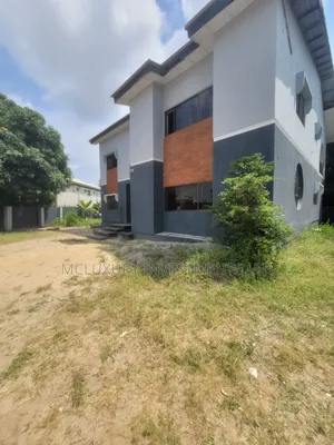 6bdrm Duplex in Off Ado Road for sale