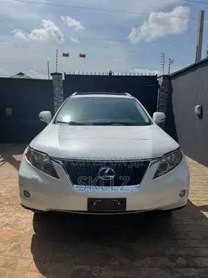 Lexus RX 350 FWD 2012 White