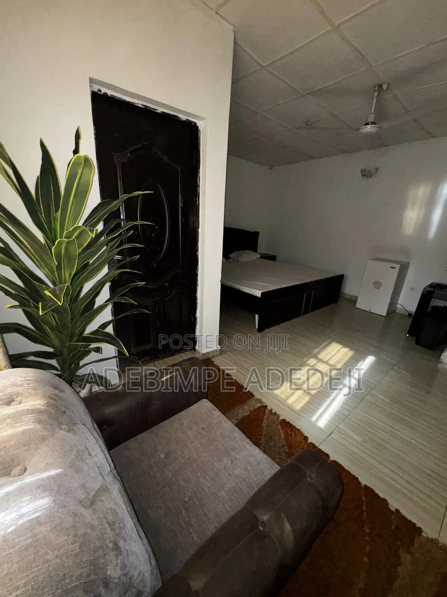 Very Big Spacious Room